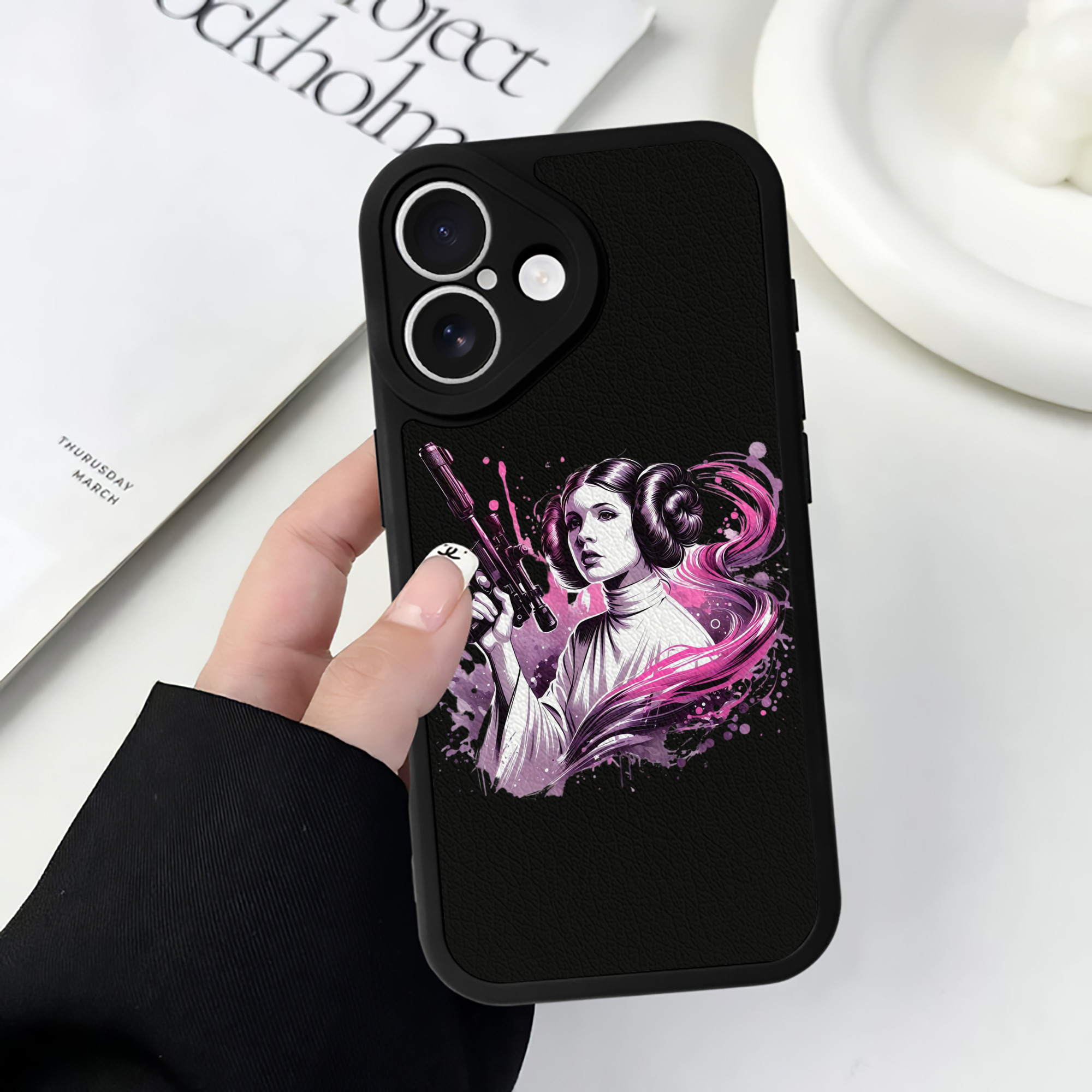 （画像用） スター・ウォーズ Star Wars 【iPhone 16シリーズ対応】シリコンスマホケース（レザー調） 材質：シリコン